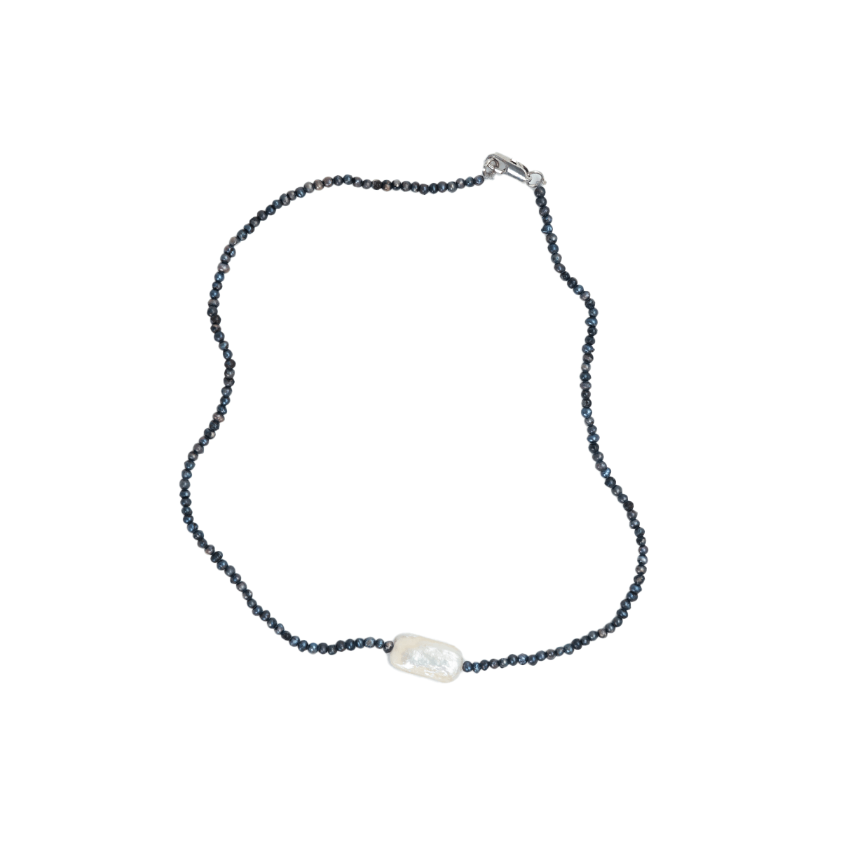Black pearls necklace