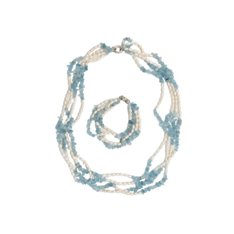 Aquamarine and white pearls