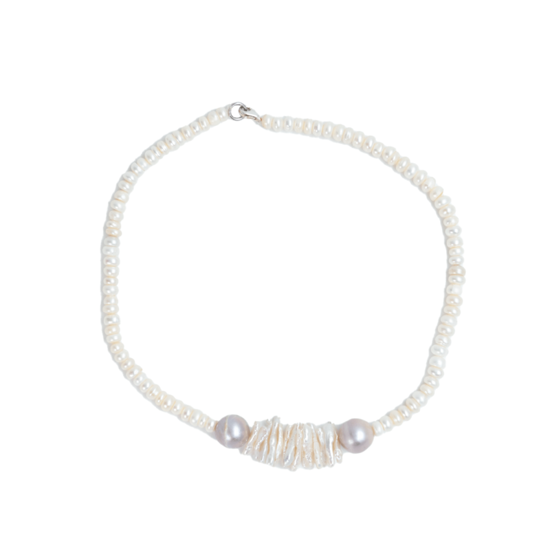 Handmade Necklace / white pearls / baroque pearls